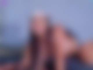 Live cam show with ReinaChloe - Normal on Free Soda