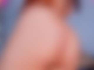 Live cam show with ReinaChloe - Teen (18+) on Camsoda