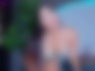 ReinaChloe's Live Sex Cam Show