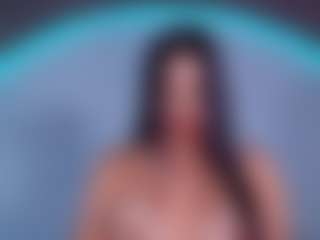 ReinaChloe's Live Sex Cam Show