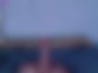 ReinaChloe's Live Sex Cam Show