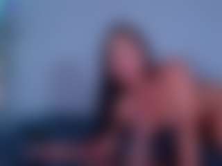 ReinaChloe's Live Sex Cam Show
