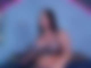 ReinaChloe's Live Sex Cam Show