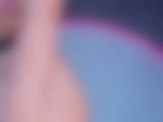ReinaChloe's Live Sex Cam Show