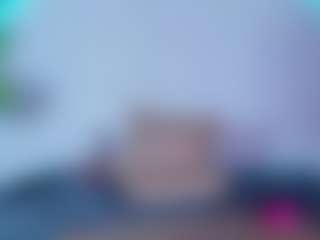 ReinaChloe's Live Sex Cam Show
