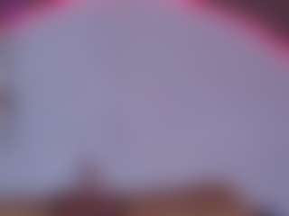 ReinaChloe's Live Sex Cam Show
