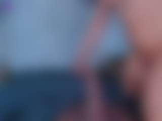 Live-camshow met ReinaChloe - BBW op Camsoda