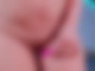 ReinaChloe's Live Sex Cam Show