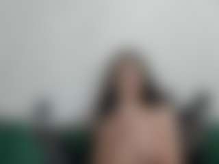 MiraSugar's Live Sex Cam Show