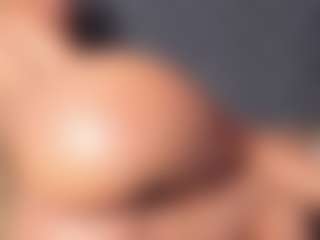 Live cam show with YayaHilton - No Drinking on x69.live