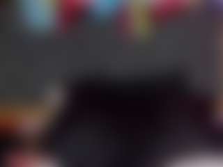YayaHilton's Live Sex Cam Show