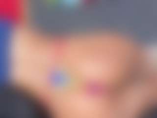 YayaHilton's Live Sex Cam Show