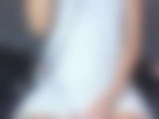 YayaHilton's Live Sex Cam Show