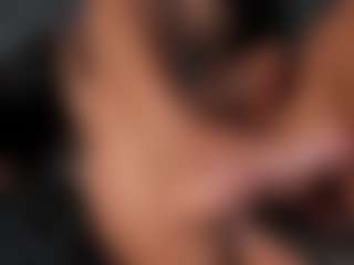 YayaHilton's Live Sex Cam Show