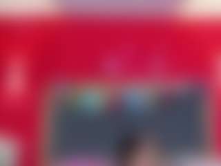 Live cam show with YayaHilton - Doggy Style on StripNow