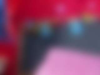 YayaHilton's Live Sex Cam Show