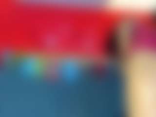 YayaHilton's Live Sex Cam Show