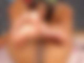 YayaHilton's Live Sex Cam Show