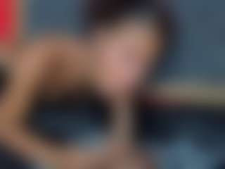 YayaHilton's Live Sex Cam Show