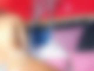 YayaHilton's Live Sex Cam Show