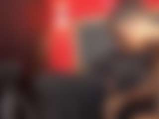 YayaHilton's Live Sex Cam Show