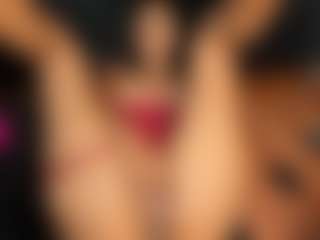 YayaHilton's Live Sex Cam Show