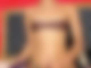 YayaHilton's Live Sex Cam Show