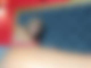 YayaHilton's Live Sex Cam Show