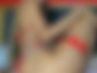 Live cam show with YayaHilton - Athletic White on Soda Cam | colombia