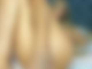 YayaHilton's Live Sex Cam Show