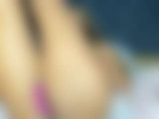 YayaHilton's Live Sex Cam Show