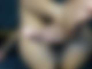 YayaHilton's Live Sex Cam Show