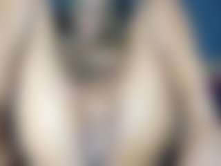 YayaHilton's Live Sex Cam Show