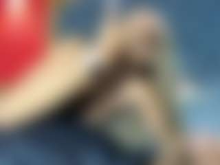 YayaHilton's Live Sex Cam Show