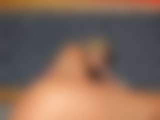 YayaHilton's Live Sex Cam Show