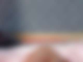 YayaHilton's Live Sex Cam Show