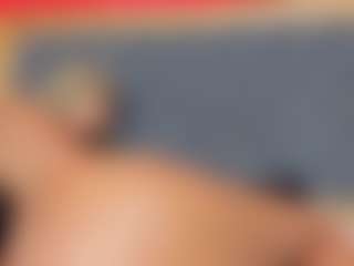 YayaHilton's Live Sex Cam Show