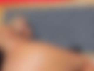 YayaHilton's Live Sex Cam Show