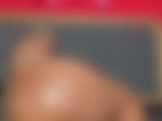 YayaHilton's Live Sex Cam Show