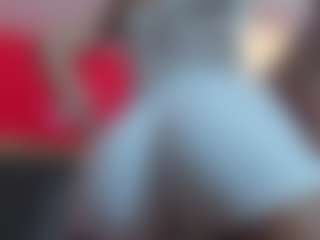 YayaHilton's Live Sex Cam Show