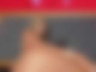 Live cam show with YayaHilton - Creampie on Mixed Magazine Live