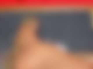 YayaHilton's Live Sex Cam Show