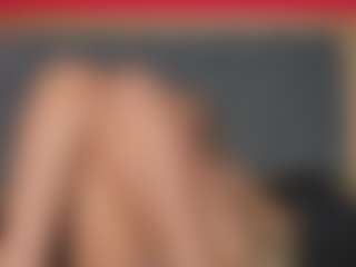 Live cam show with YayaHilton - Domination on CamSodaAdn