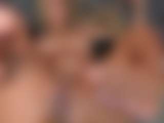 Live cam show with YayaHilton - Strip on pussylord.com
