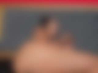 YayaHilton's Live Sex Cam Show