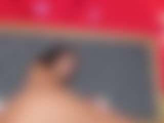 YayaHilton's Live Sex Cam Show