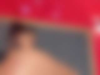 Live cam show with YayaHilton - Nipple Piercings on madthumbs