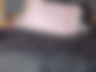 YayaHilton's Live Sex Cam Show