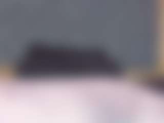 YayaHilton's Live Sex Cam Show