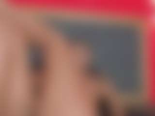YayaHilton's Live Sex Cam Show
